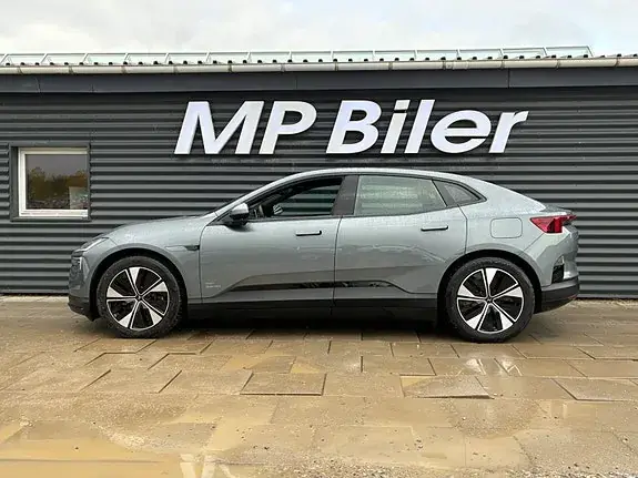 Polestar 4 2024 photo 2