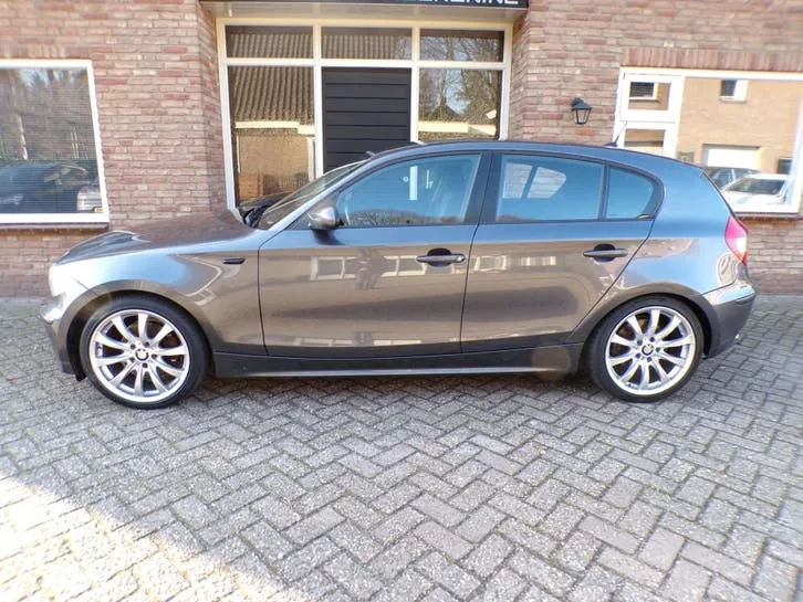 BMW 1Serie 2005 photo 2