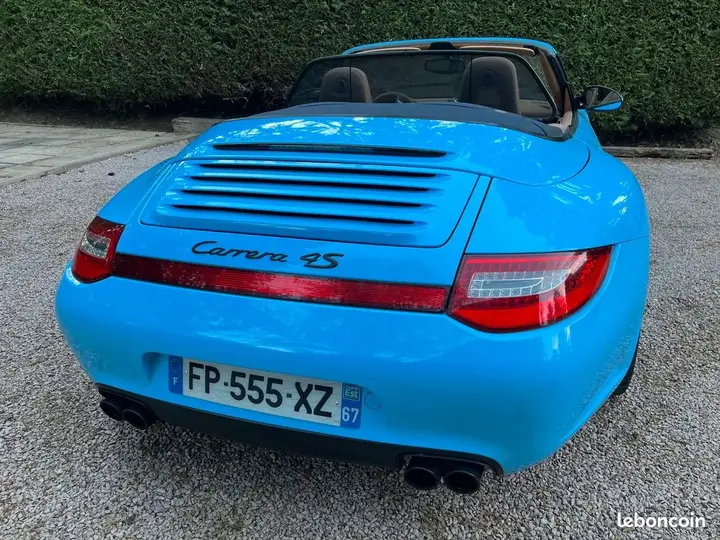 Porsche 911 2009 photo 2