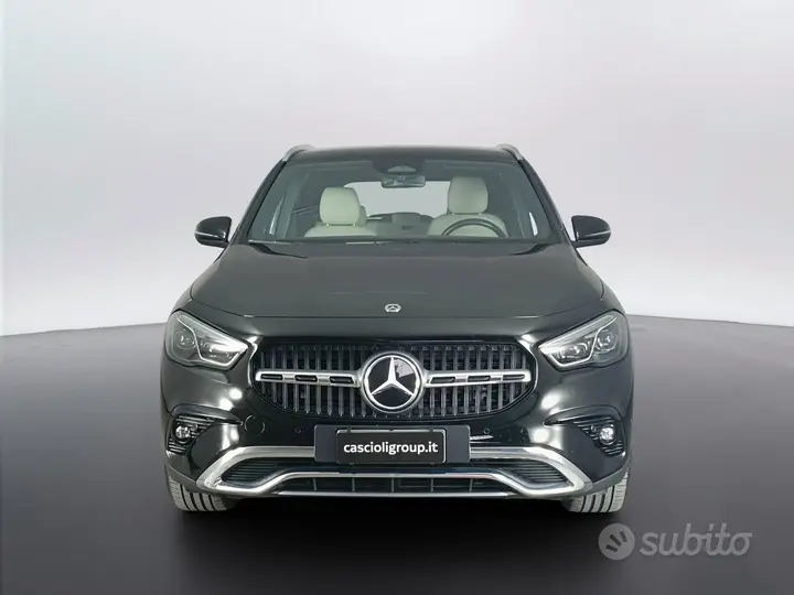 Mercedes-Benz Gla 2023 photo 2