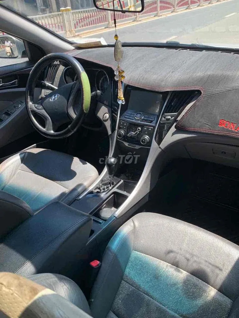 Hyundai Sonata 2010 photo 3