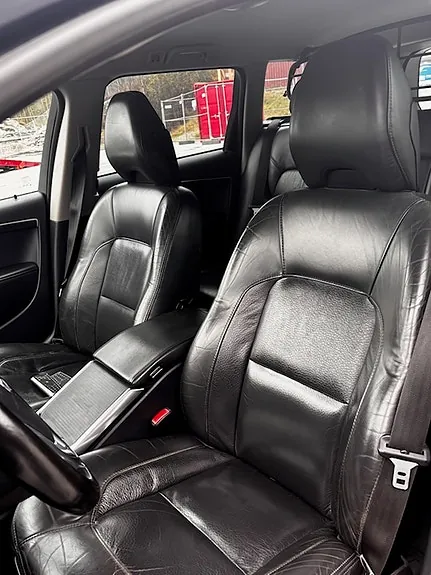 Volvo V70 2012 photo 5