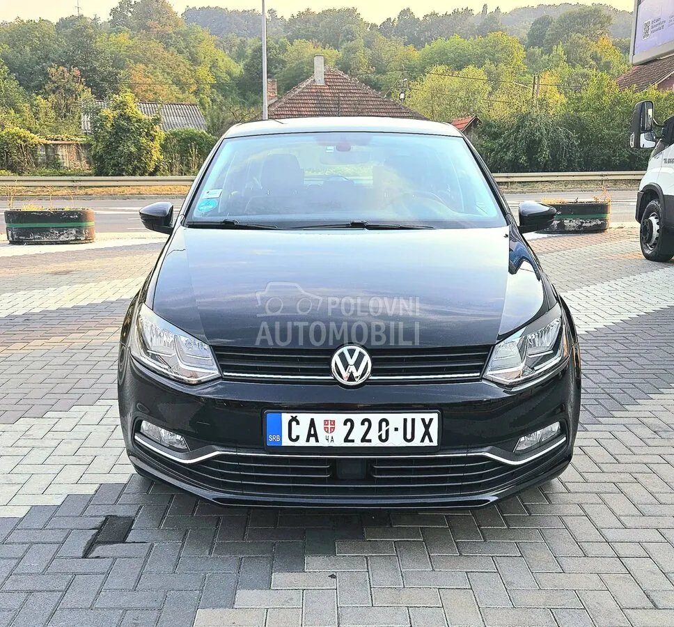 Volkswagen Polo 2016 photo 2