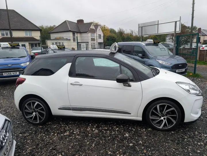 DS Automobiles Ds 3 2018 photo 4