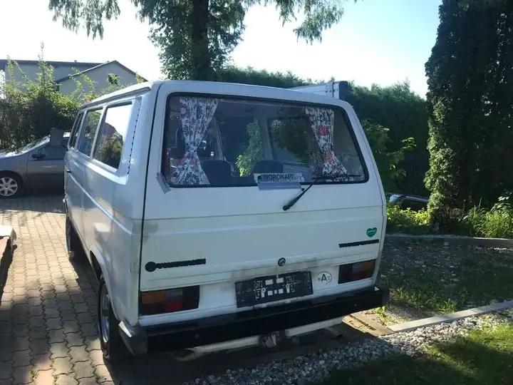 Volkswagen T3 1986 photo 2