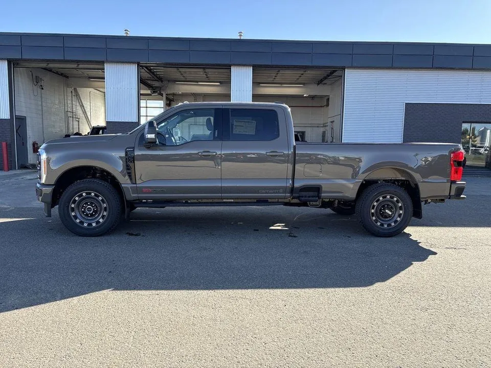 Ford F350 2027 photo 4