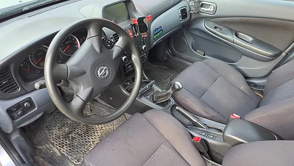 Nissan Almera 2005 photo 5