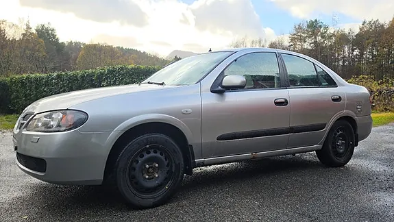 Nissan Almera