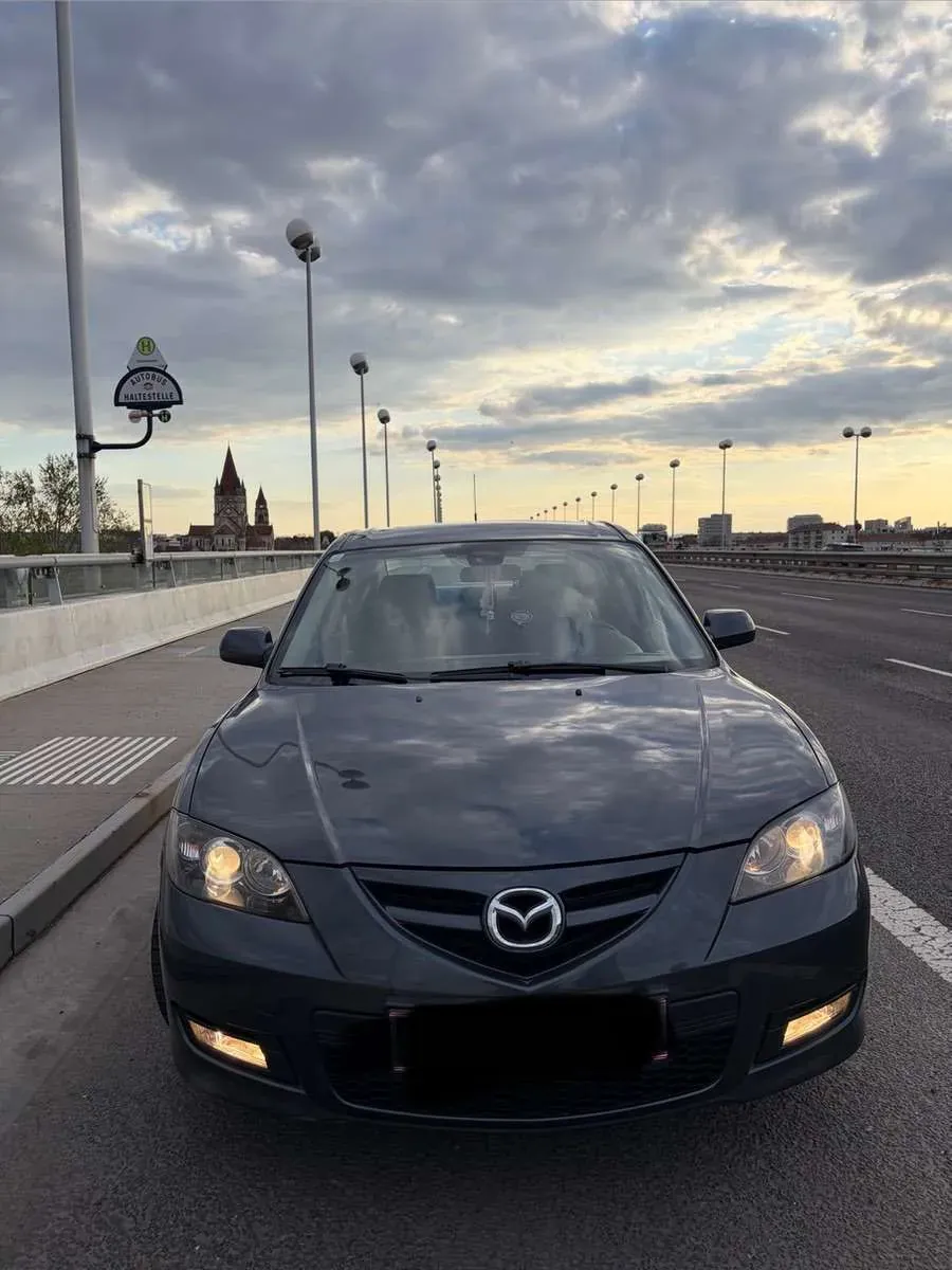 Mazda Mazda3