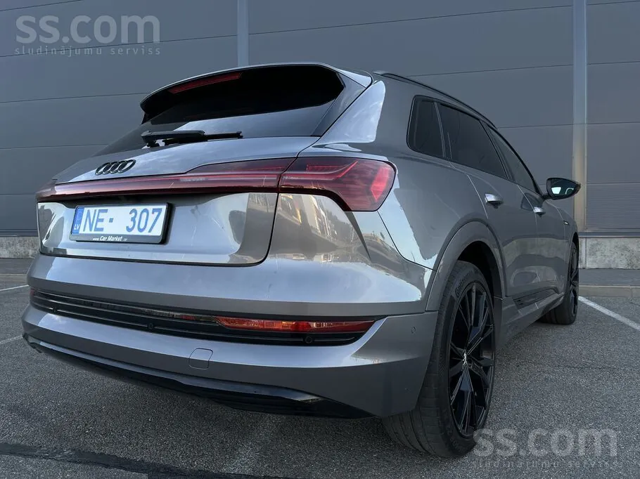 Audi E-Tron 2020 photo 3