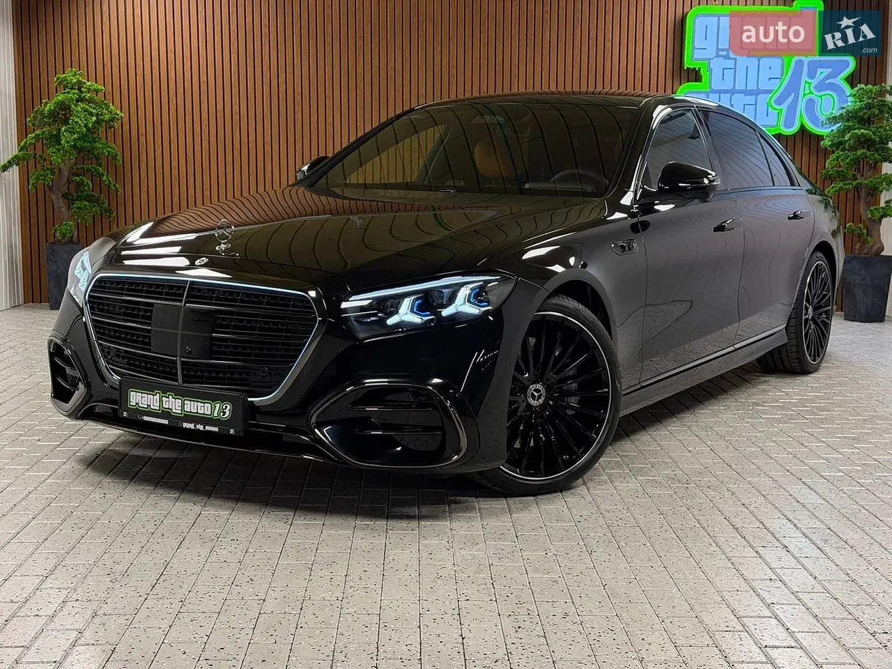Mercedes-Benz S-Class 2026 photo 2