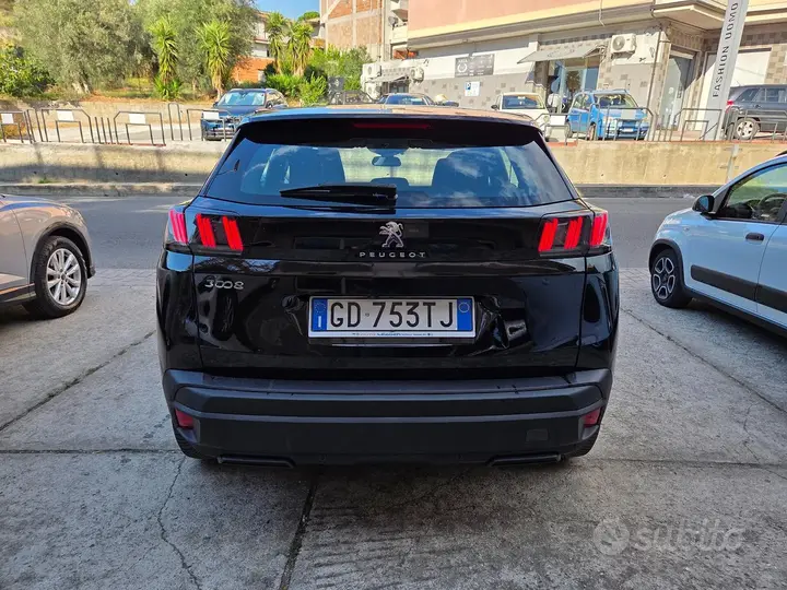 Peugeot 3008 2021 photo 4