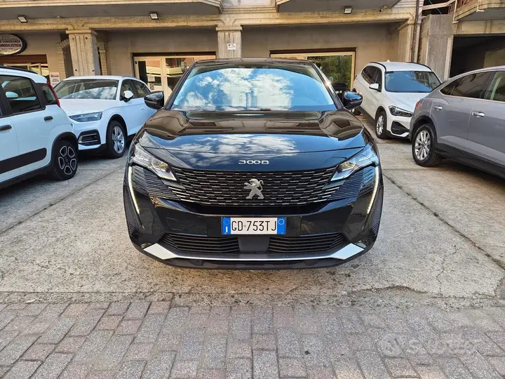 Peugeot 3008 2021 photo 2