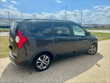 Dacia Lodgy