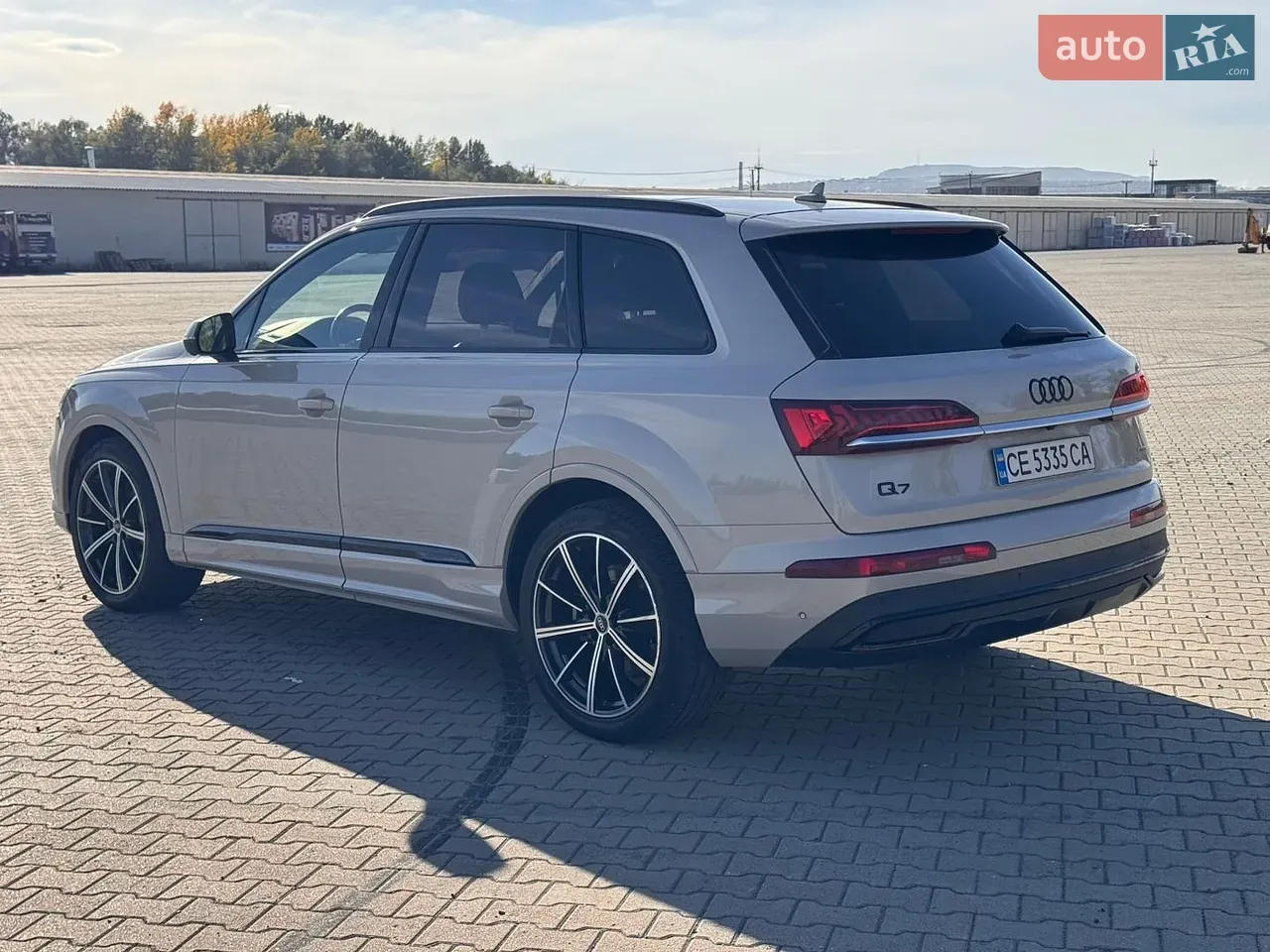 Audi Q7 2021 photo 5