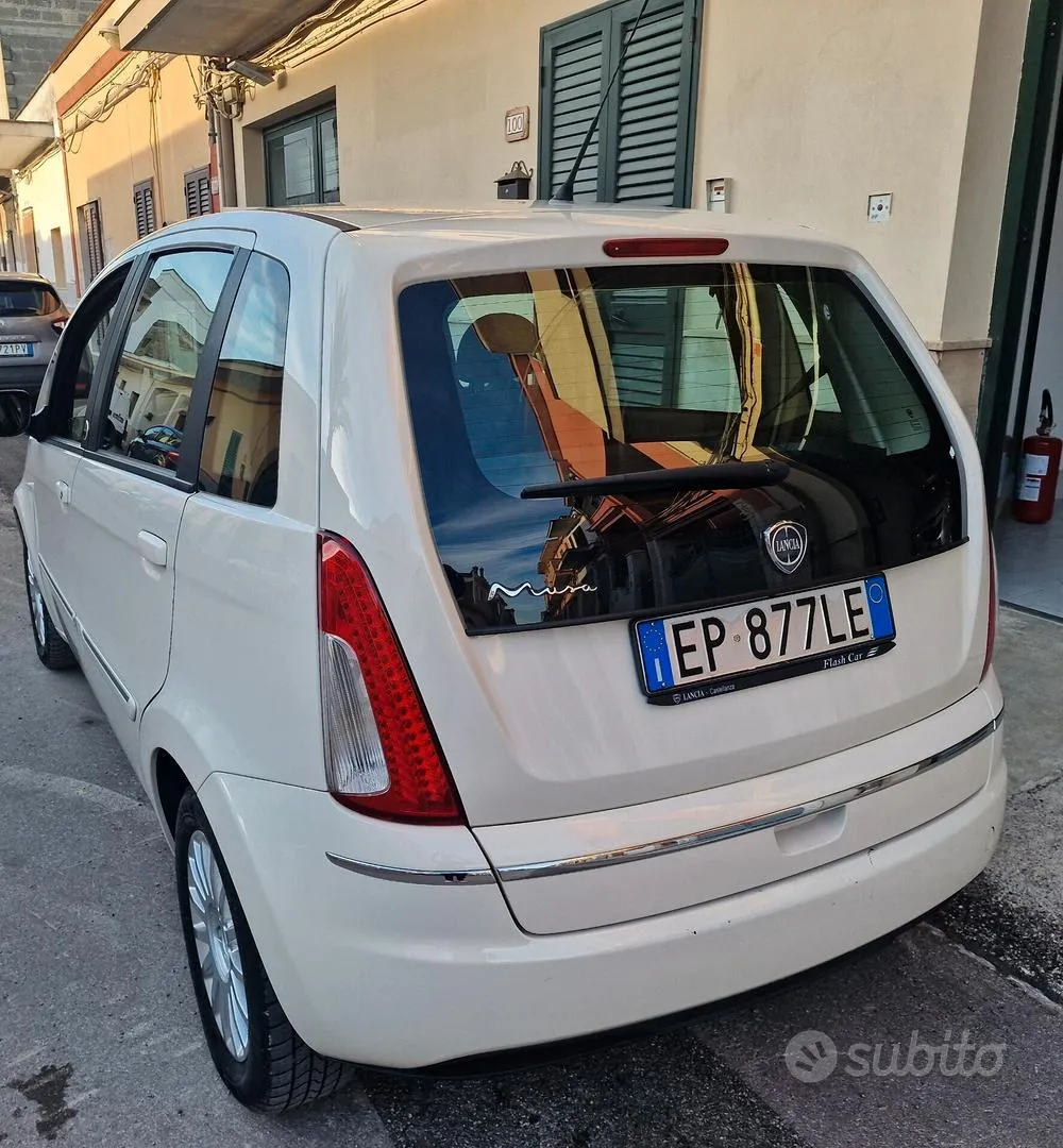 Lancia Musa 2012 photo 4