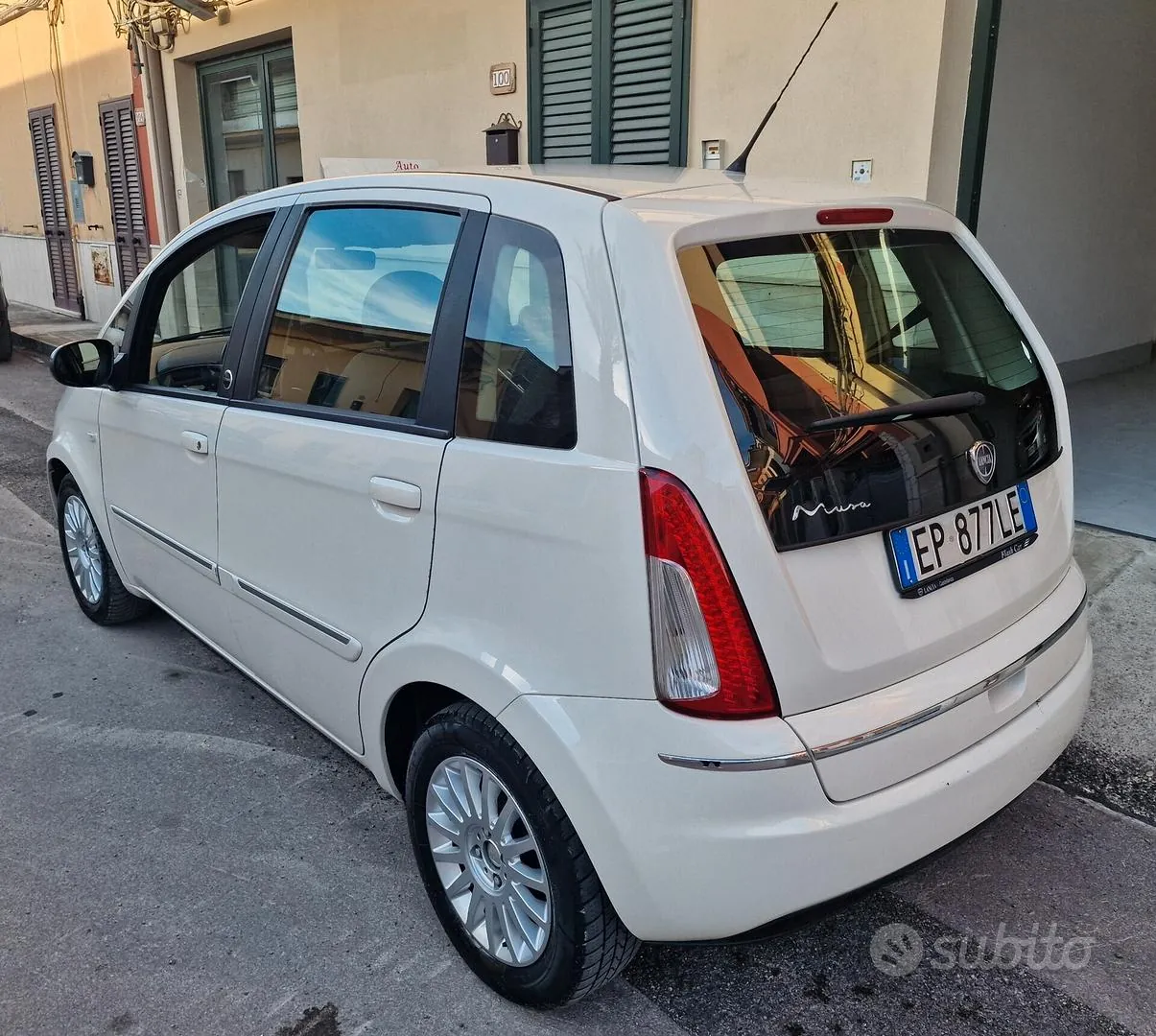Lancia Musa 2012 photo 5