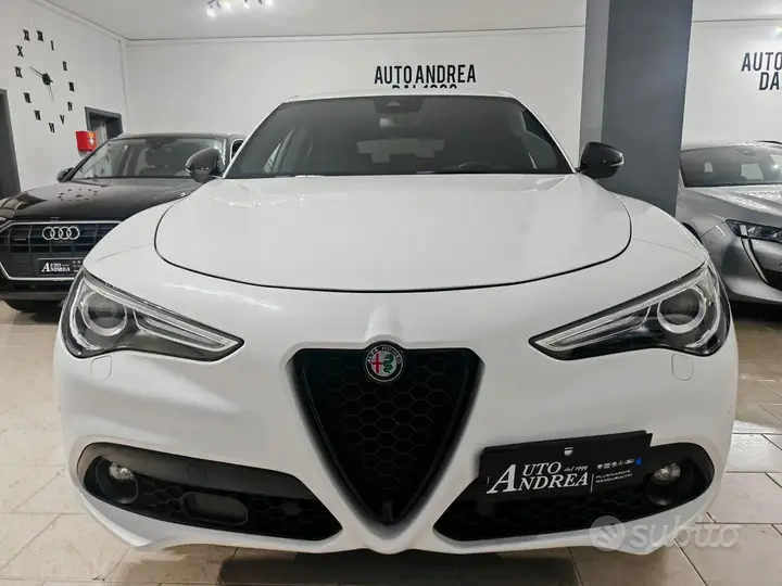 Alfa Romeo Stelvio 2022 photo 2