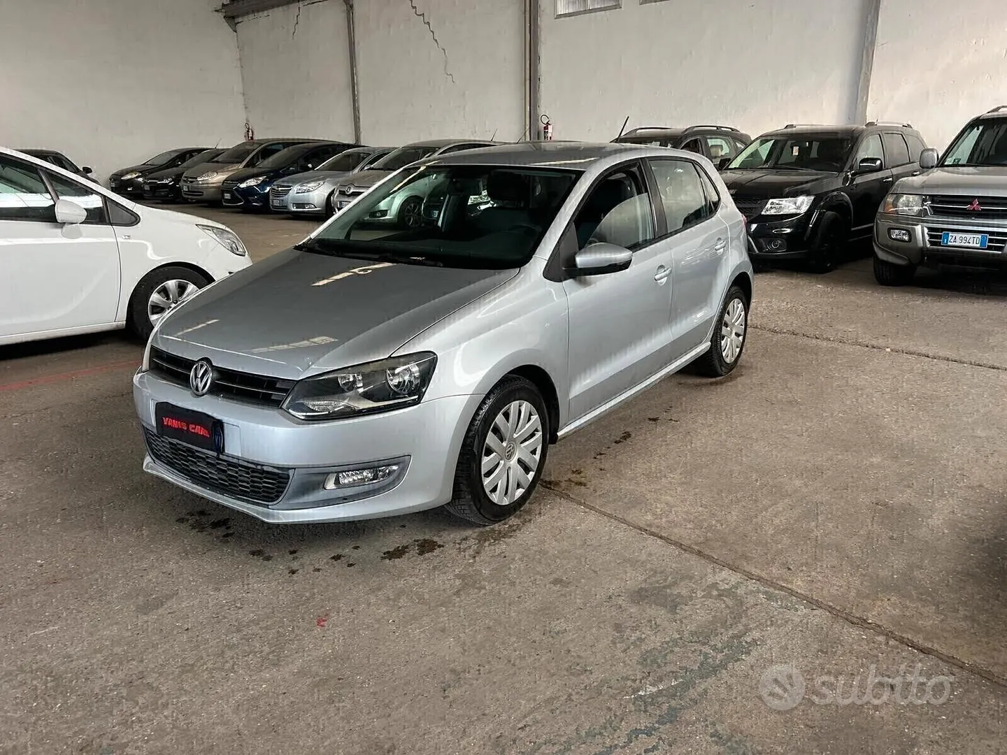 Volkswagen Polo 2010 photo 4