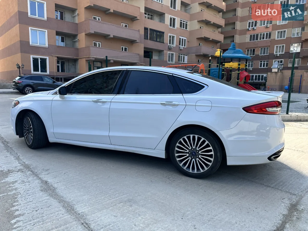 Ford Fusion 2017 photo 5