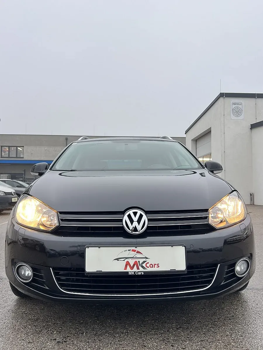 Volkswagen Golf 2011 photo 3