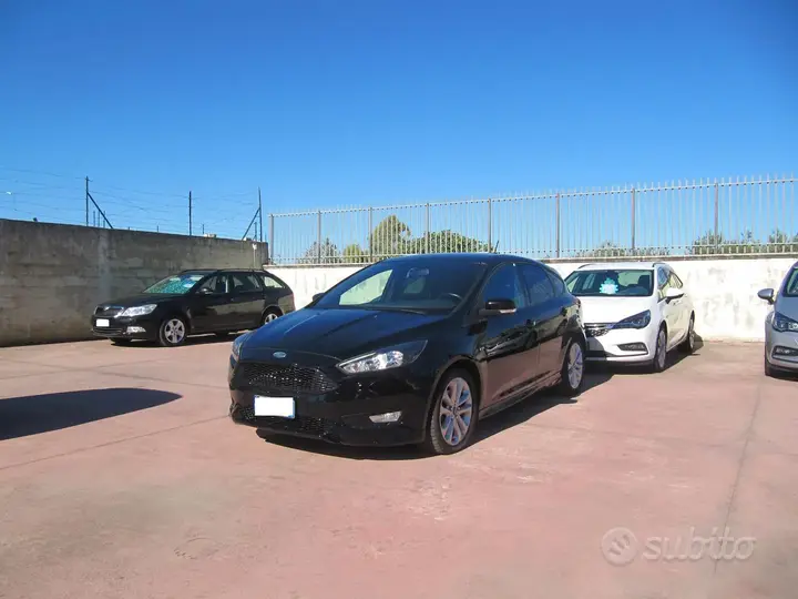 Ford Focus 2018 photo 3