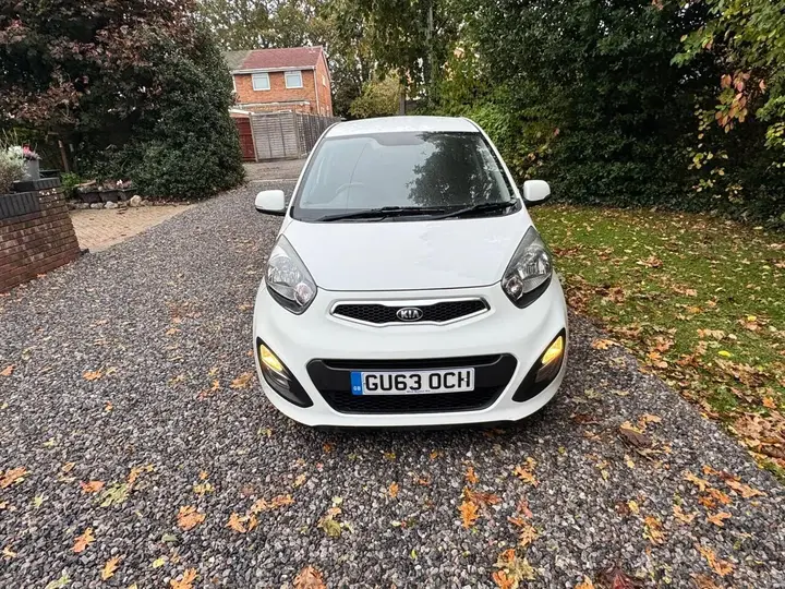 Kia Picanto 2013 photo 5