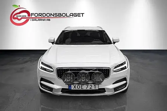 Volvo V90 Cross Country 2018 photo 2