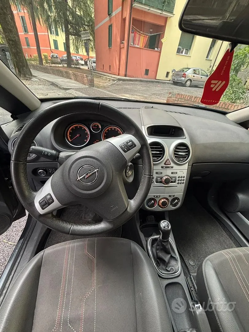 Opel Corsa 2013 photo 3