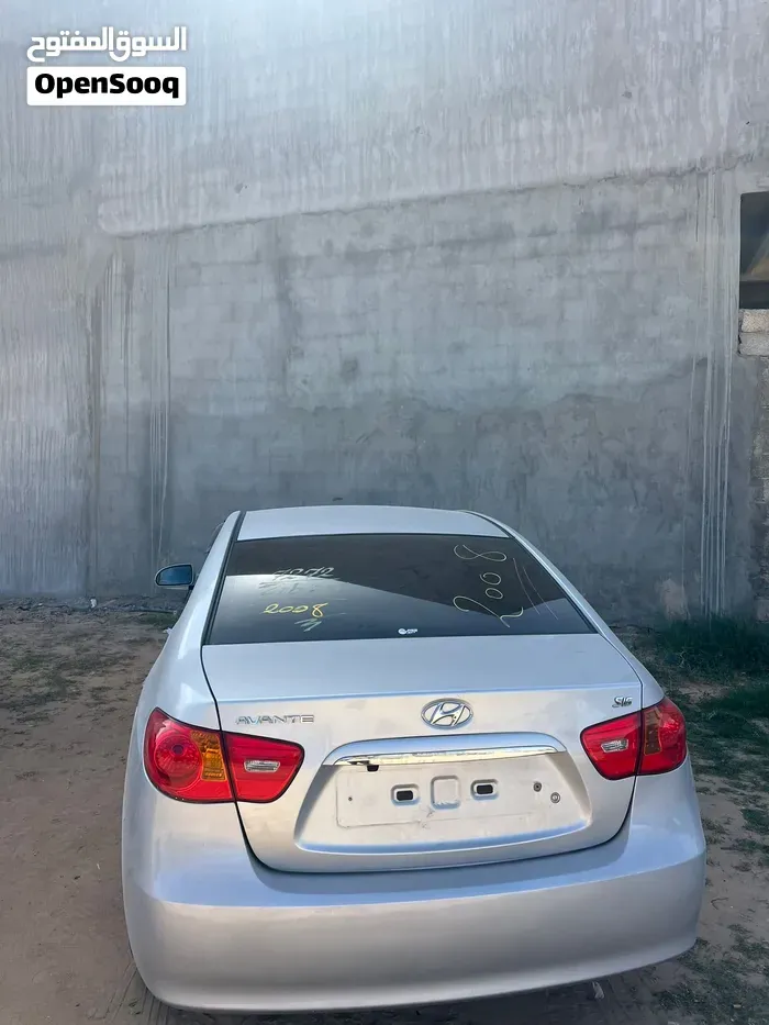 Hyundai Avante 2008 photo 2