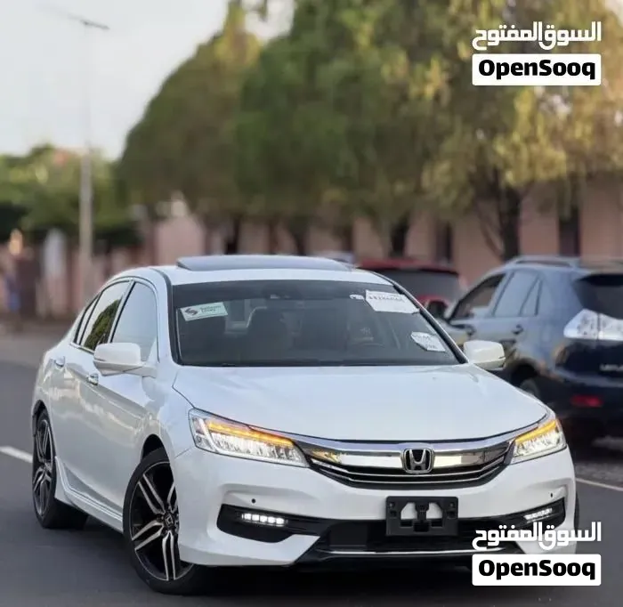 Honda Accord 2017 photo 3