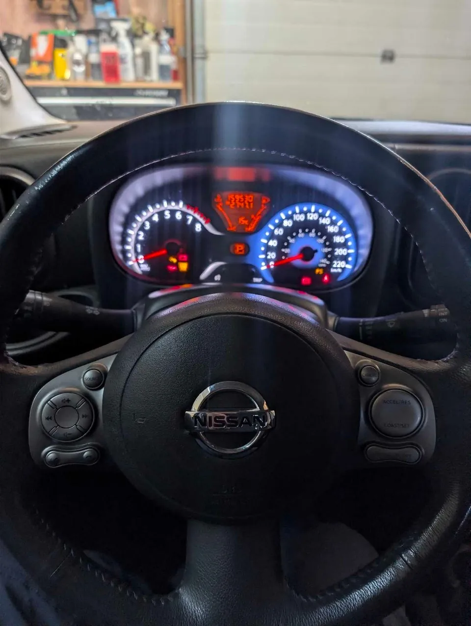 Nissan Cube 2010 photo 3