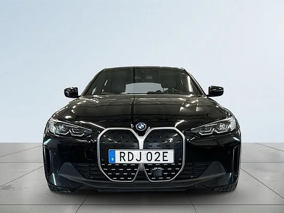BMW I4 2024 photo 2