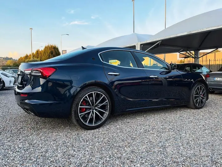 Maserati Ghibli 2023 photo 5