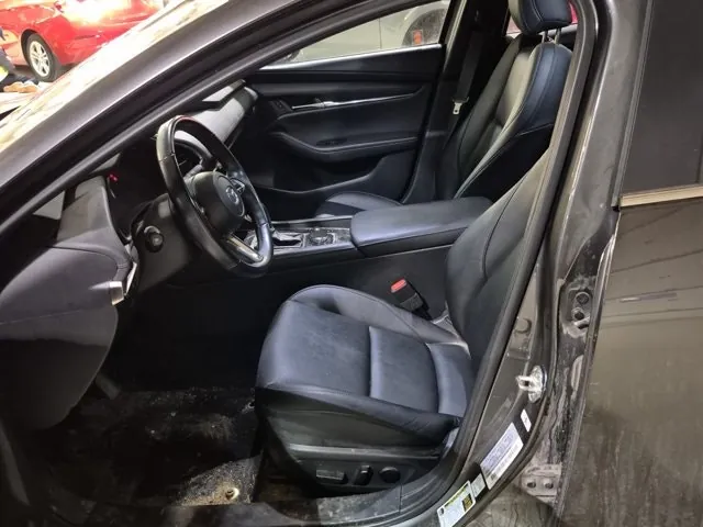 Mazda Mazda3 2024 photo 2