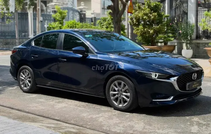 Mazda 3 2022 photo 3