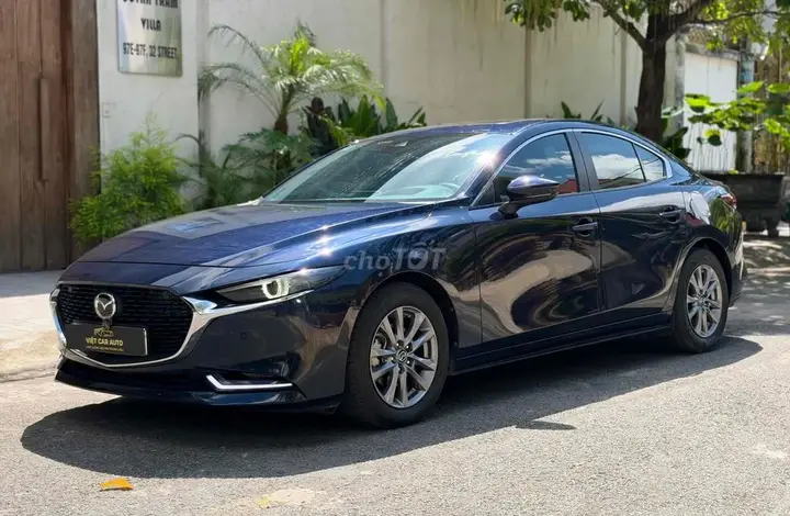 Mazda 3 2022 photo 2