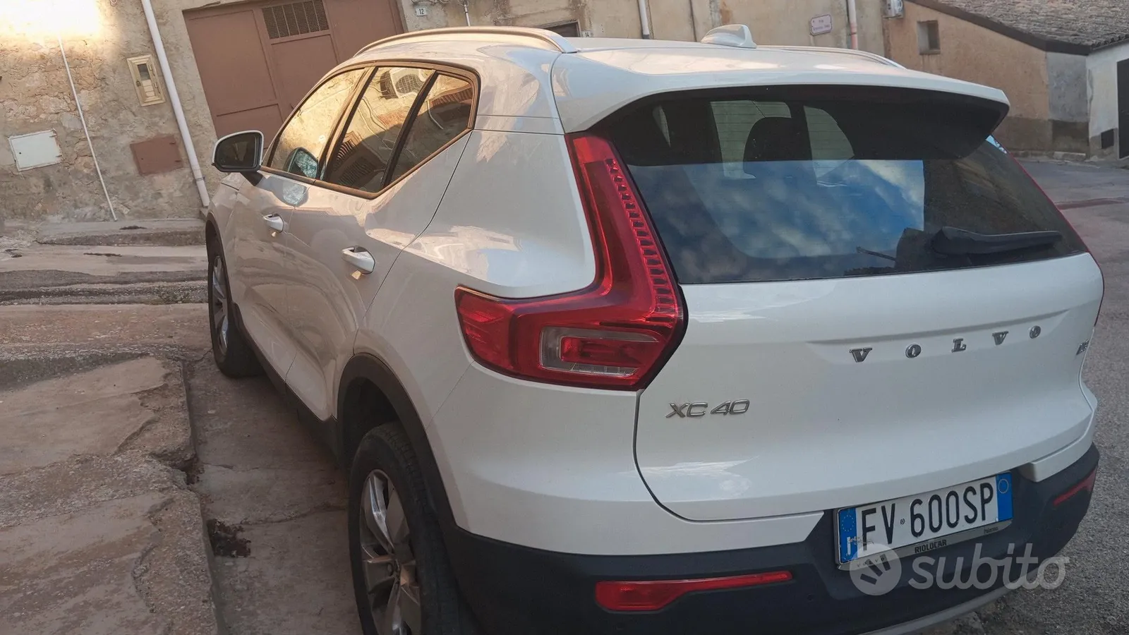 Volvo Xc40 2019 photo 3