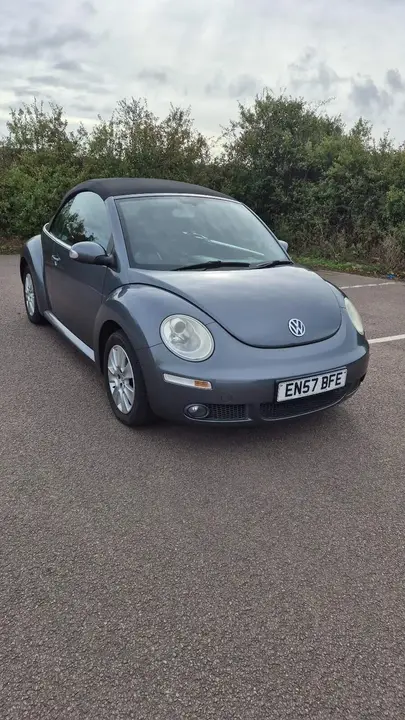 Volkswagen Beetle 2007 photo 2