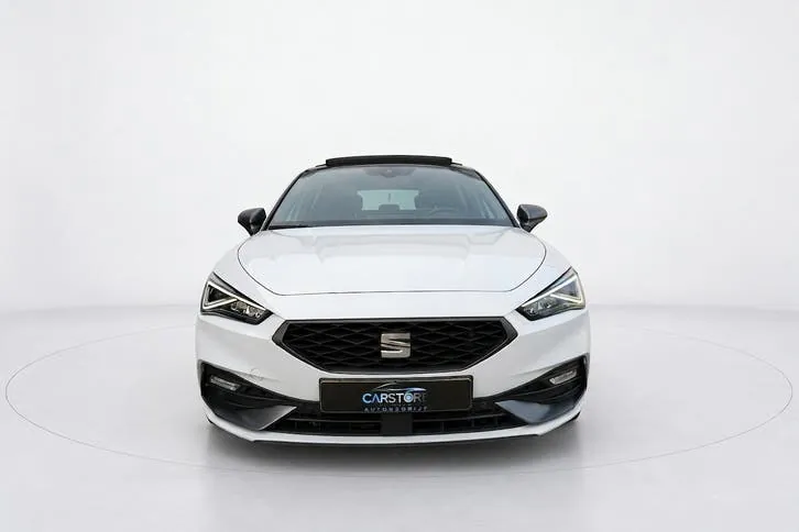 Seat Leon 2022 photo 2
