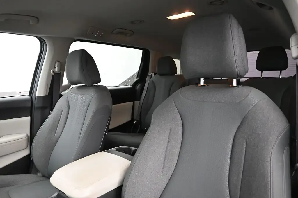 Kia Carnival 2022 photo 4