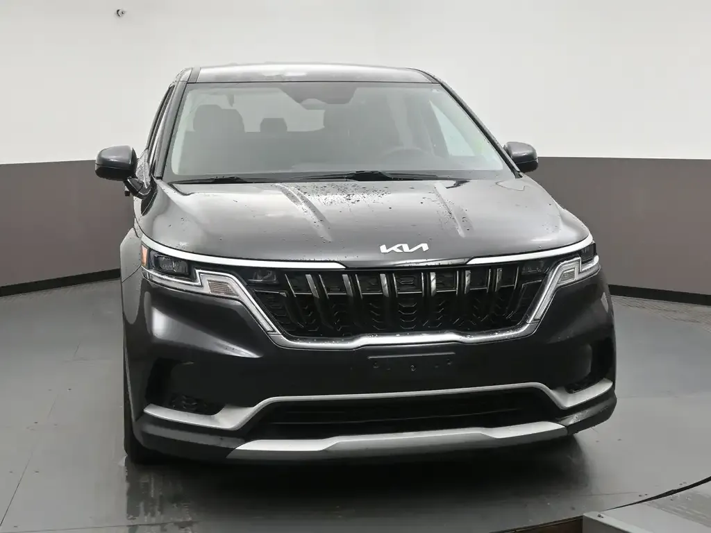 Kia Carnival 2022 photo 2