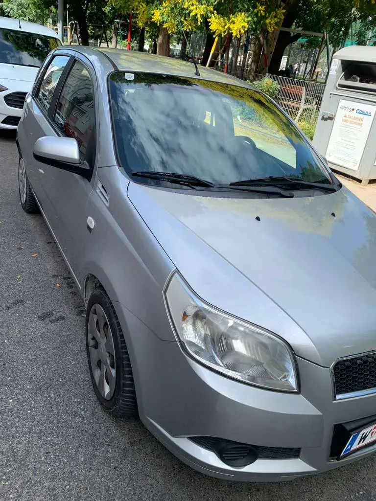 Chevrolet Aveo 2009 photo 3