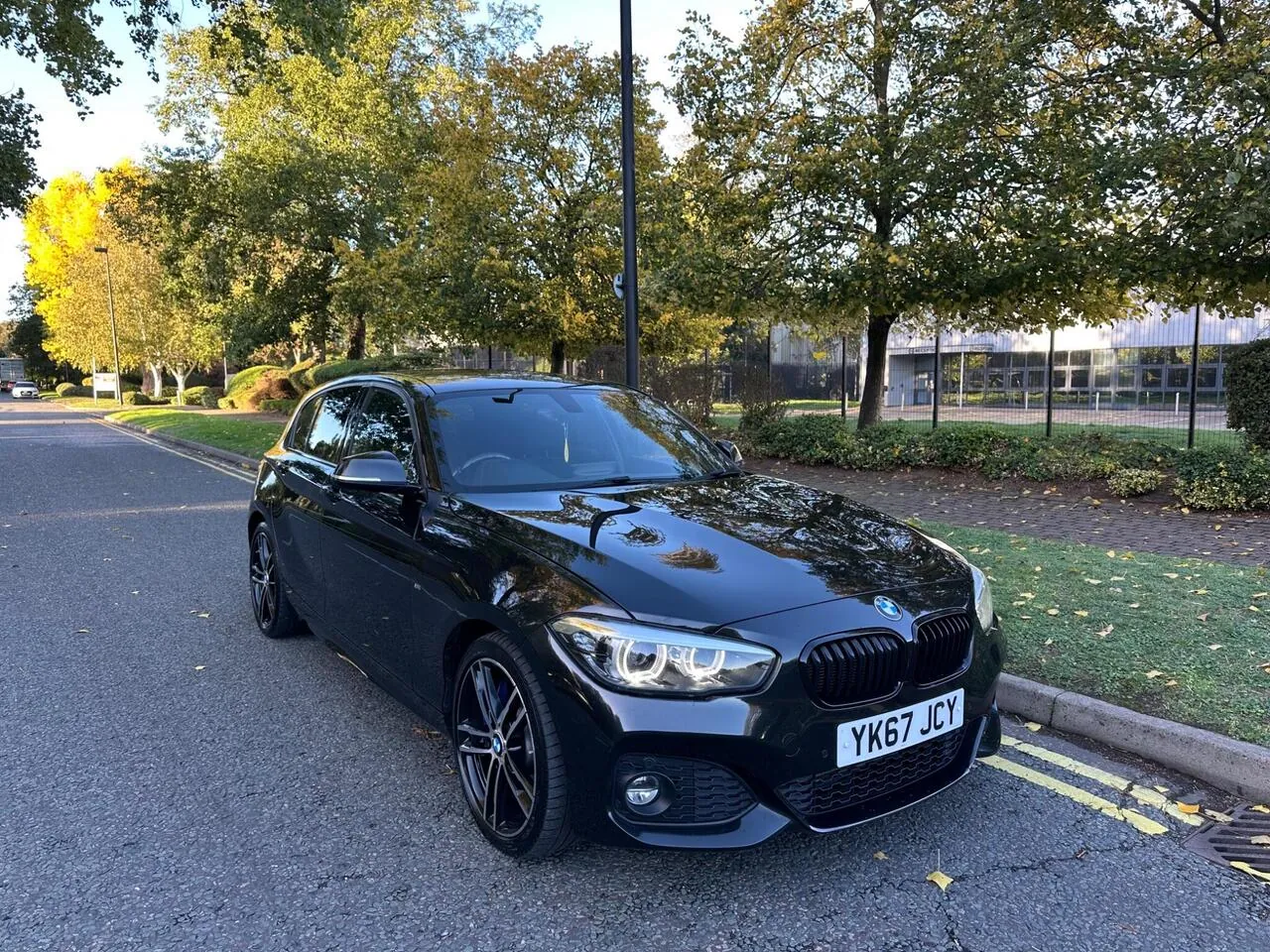 BMW 1 Series 2017 photo 2