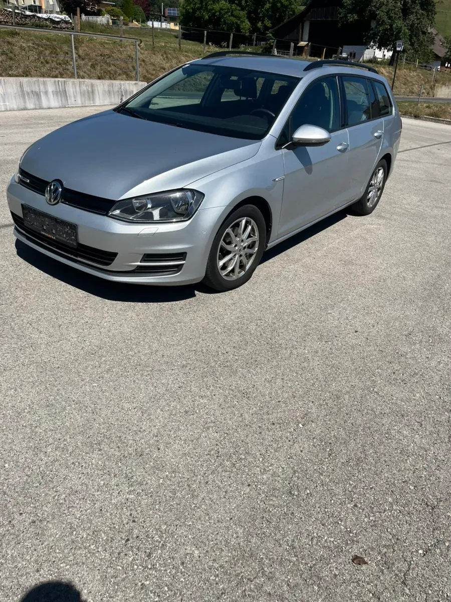 Volkswagen Golf 2017 photo 2