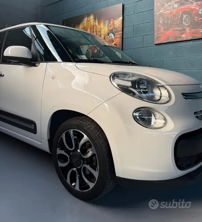 Fiat 500L 2012 photo 4