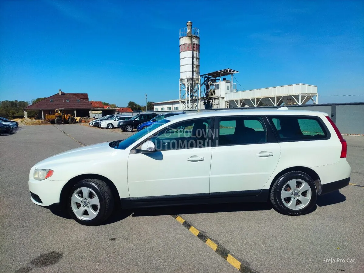 Volvo V70 2009 photo 5