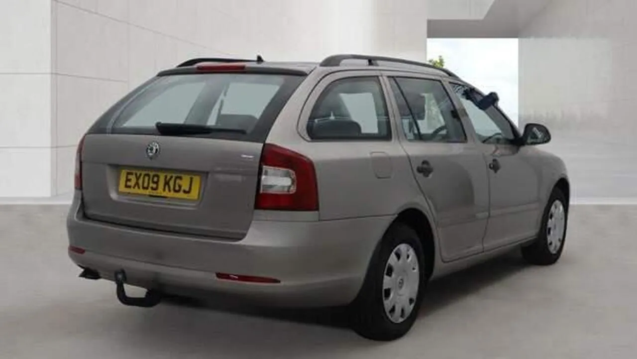 Skoda Octavia 2009 photo 5
