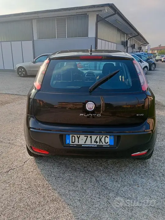 Fiat Punto Evo 2010 photo 4