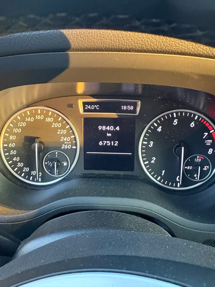 Mercedes-Benz B-Class 2015 photo 3